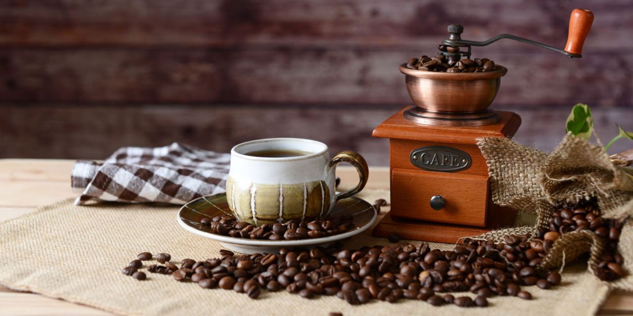 喫茶オーディオ,パソコン教室,Cafe AUIO,AUDIO,カフェ,オーディオ,間々田,間々田駅前,喫茶店,小山市,栃木県,ホームページ制作,イラストレーター